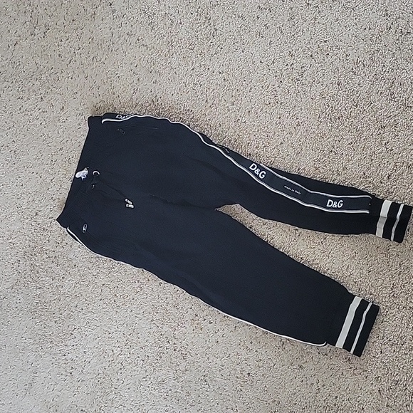 Dolce & Gabbana Sweatpants - Picture 2 of 15